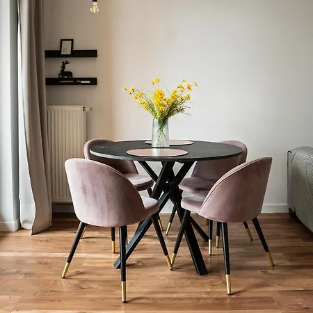 Ursynow Klobucka Cosy Daire *